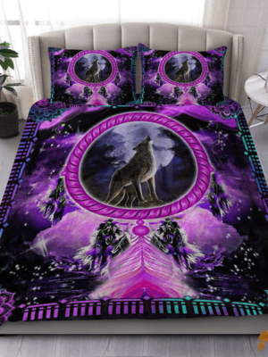 Native American Bedding Set with Violet Wolf Design