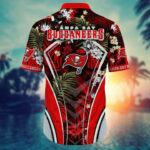 Sport-Team Tampa Bay Buccaneers Custom Name Flower Summer Tropical Hawaiian Shirt Sport Team Aloha Shirt