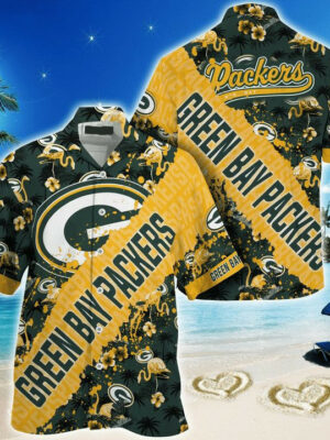 Sport-Team Green Bay Packers Yellow Cover Green Text Hawaiian Shirt Men Women Aloha Shirt